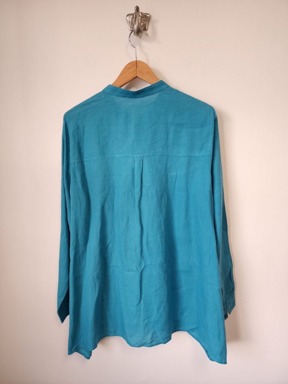 Eileen Fisher blue band collar button down shirt M - Picture 2 of 4